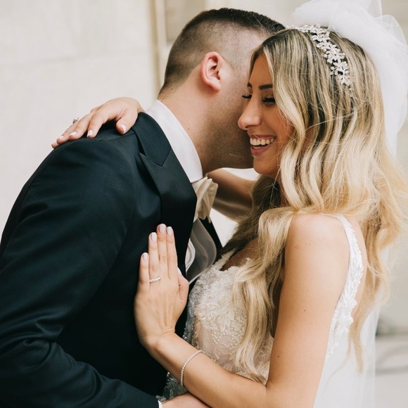 Meet your Posher, Jessica - Picture 1 of 1